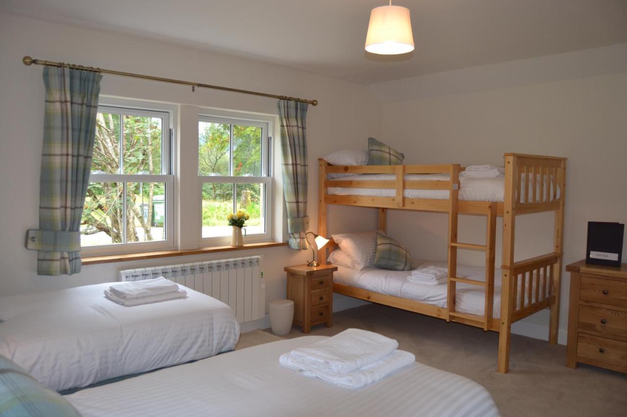 East Park B&B Roybridge Bagian luar foto